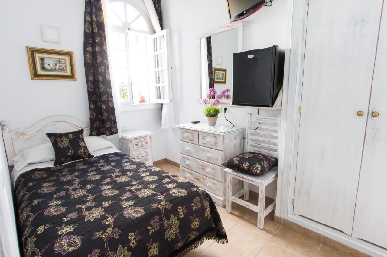 Hostal La Estrella Marbella Eksteriør bilde